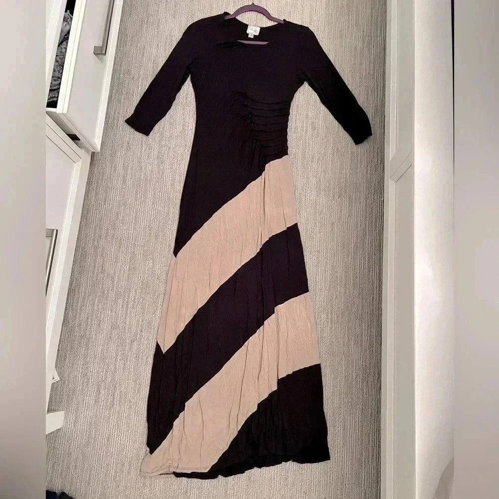 Beige by eci Black and Tan Maxi Dress